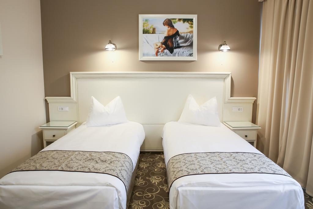 Hotel Montana Felsővisó Szoba fotó