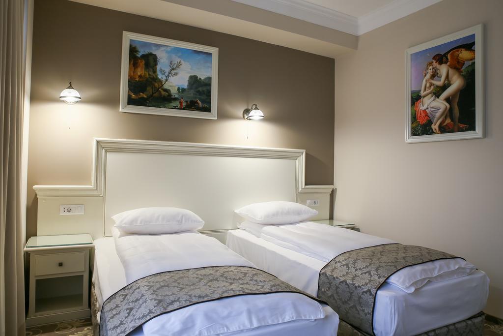 Hotel Montana Felsővisó Szoba fotó